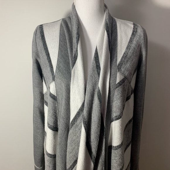 Anthropologie Saturday Sunday Open Cardigan with Fringe Detail. - Picture 4 of 16